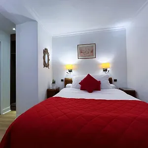 La Sanguine Otel