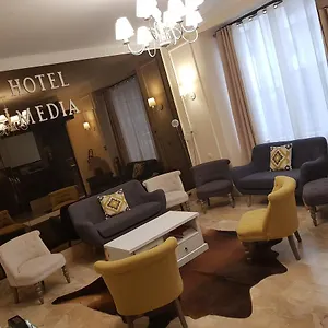 Media Otel