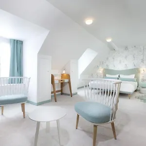 Hotel Le Lapin Blanc, París